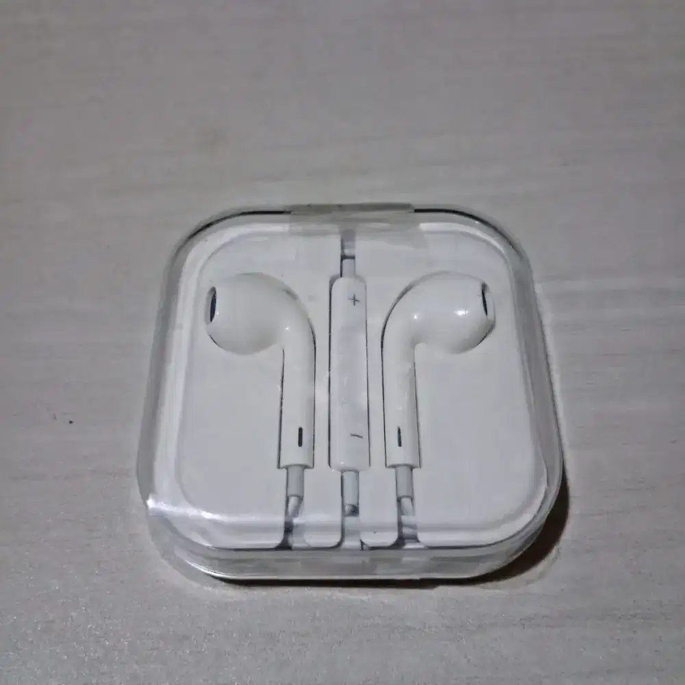 Ear Phone iPhone 8