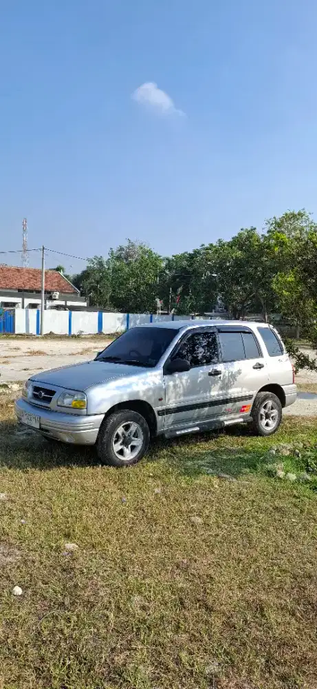 Grand Escudo 1.6 2004