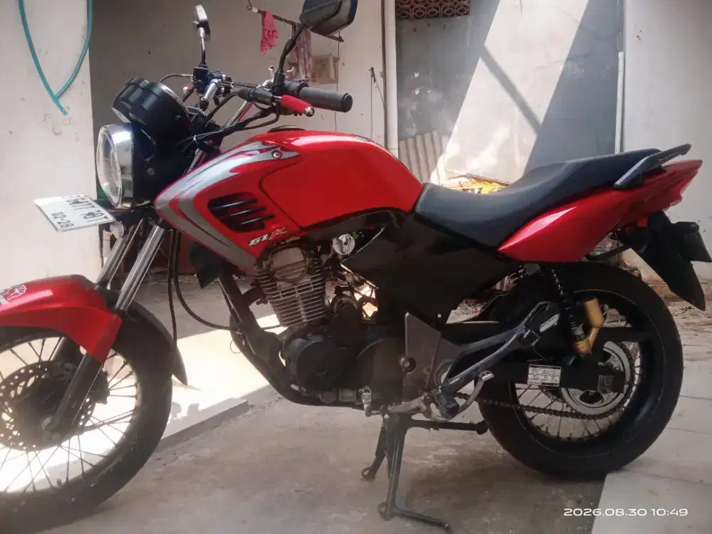 BU Dijual Tiger Revo 2008 Merah.