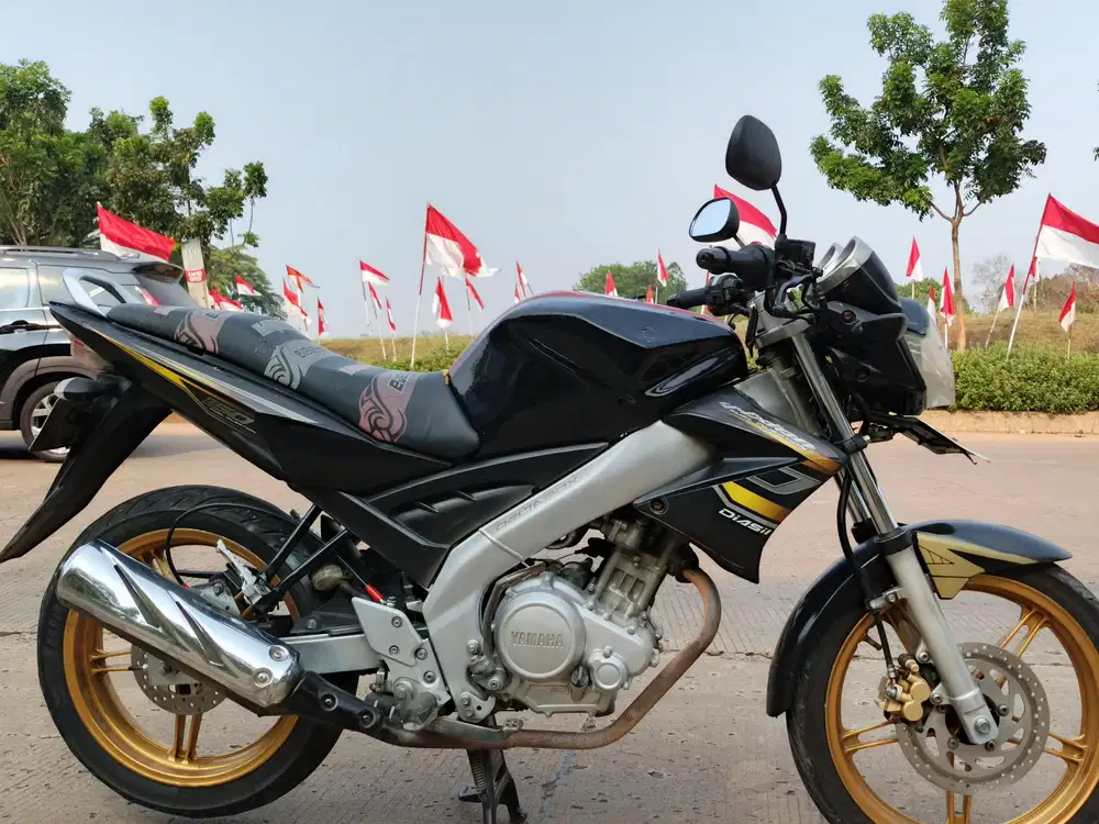 Yamaha Vixion 2010 stater tokcer halus mulus terawat