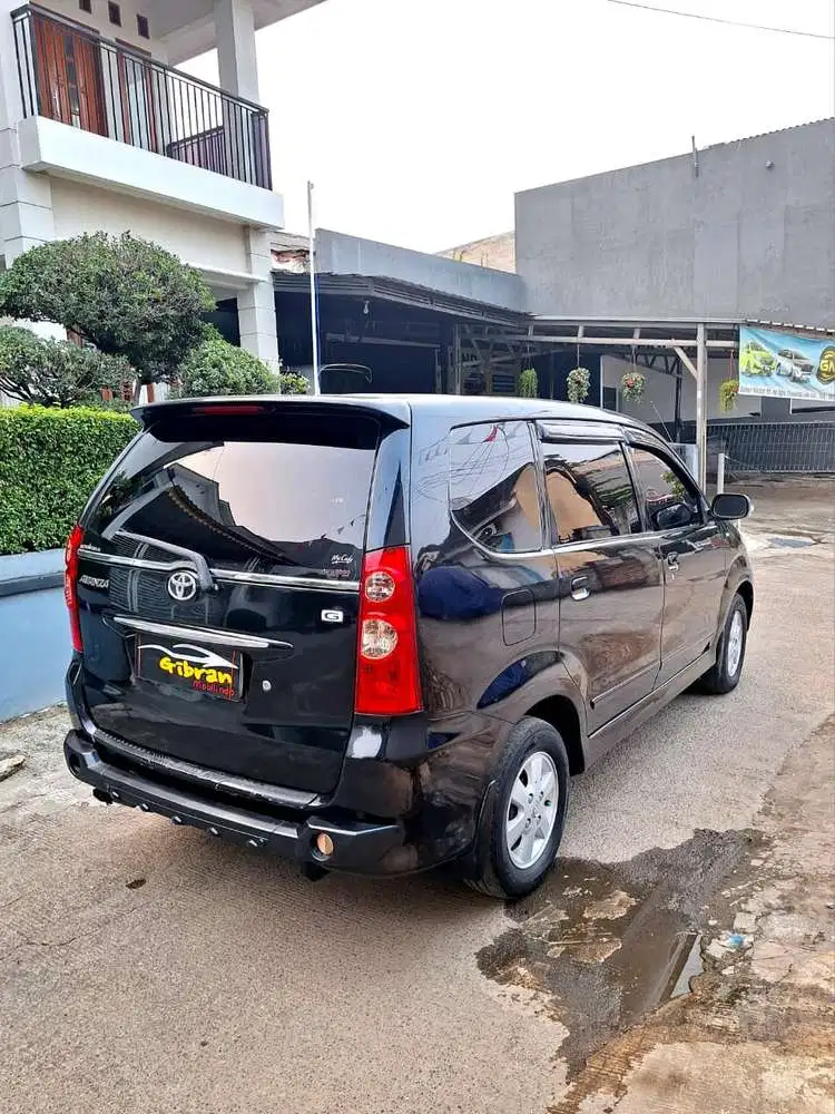 Toyota Avanza 2010 Bensin