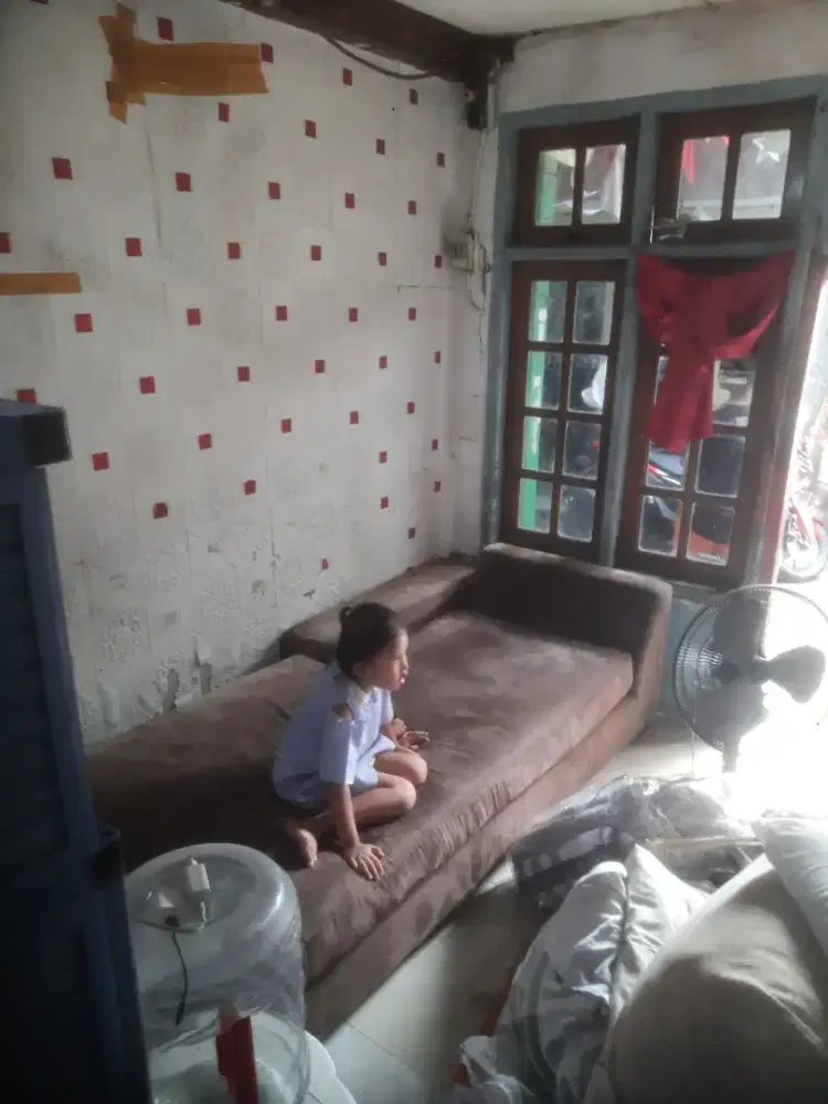 Sofa bed bulu or Sofa rebahan