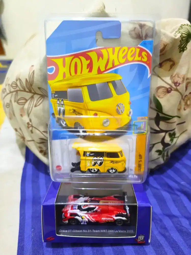 WTS Sparky Oreca 07 & Hot Wheels Kool Kombi Mooneyes Yellow