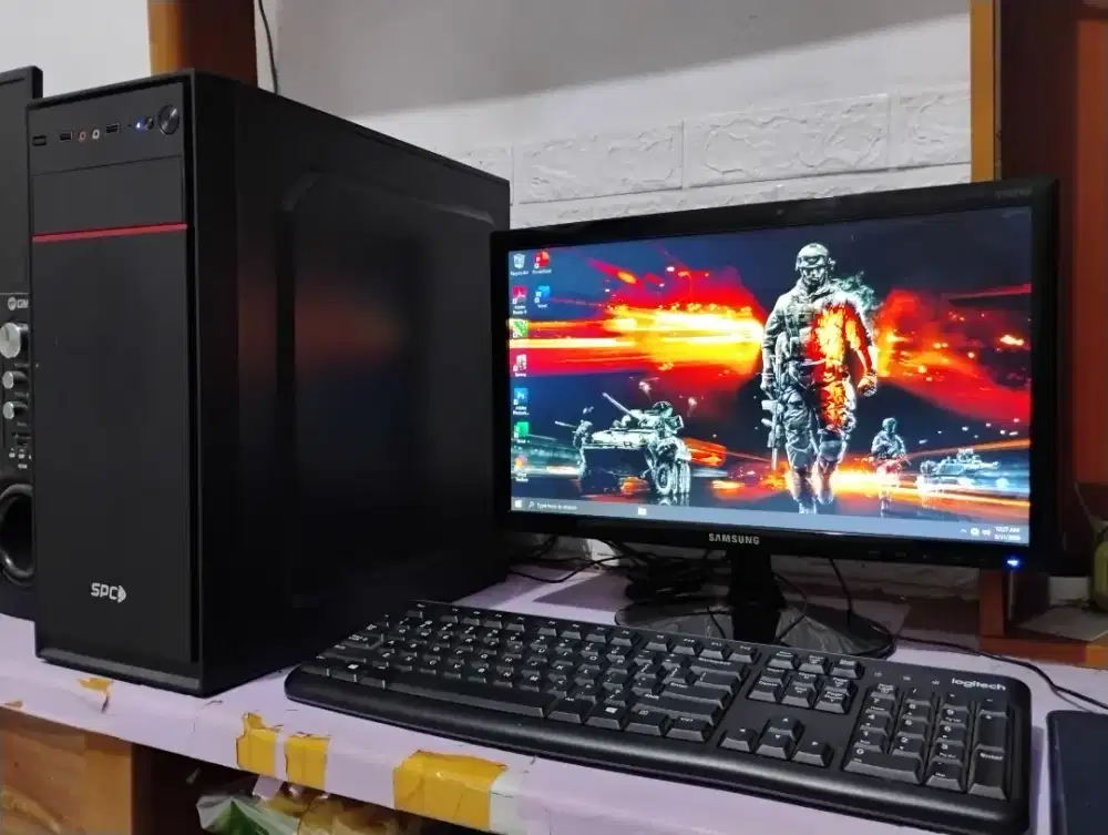 Pc gaming dan editing / intel core i5 + ram 8gb + vga AMD + monitor 19