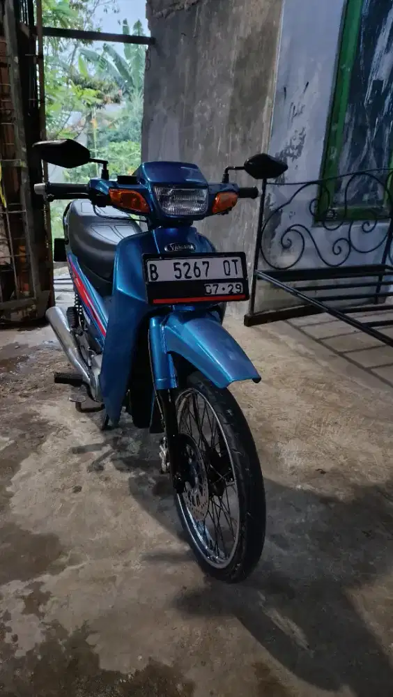 Yamaha sigma 1997 biru