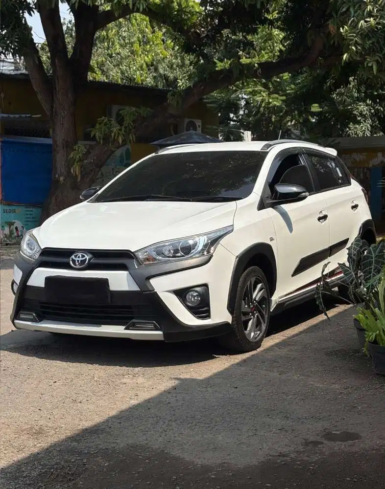 Promo TDP 0 Rupiah Yaris Heykers AT 2017 Putih