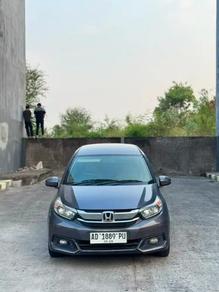 Honda mobilio E manual 2018