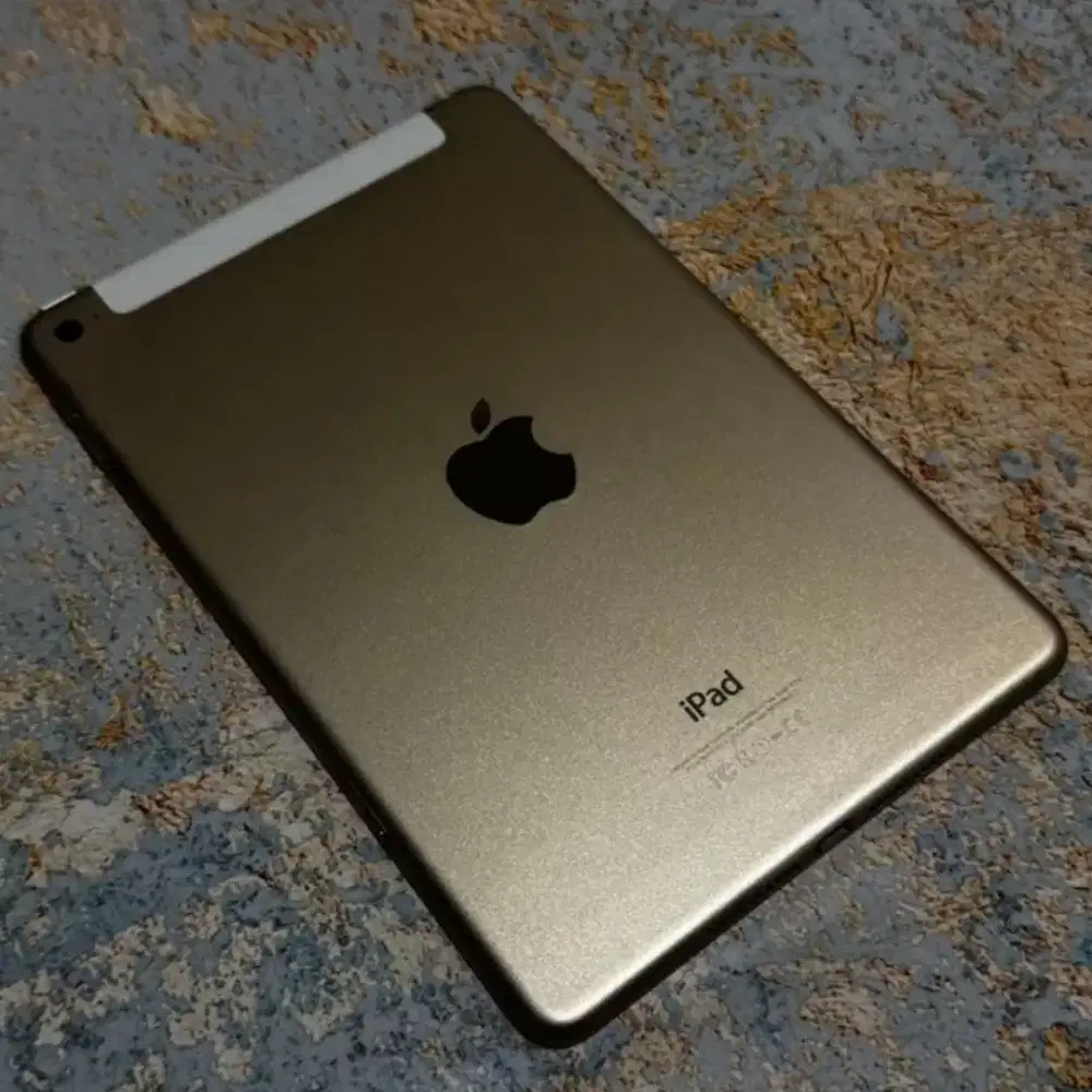 iPad Mini 4 Cellular LTE GOLD MULUS NO MINUS TAB APPLE