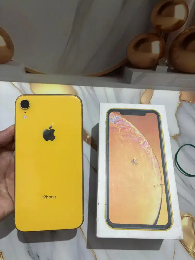 IPHONE XR 64GB FULLSET