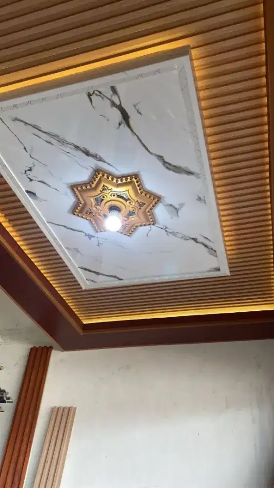 Plafond Rumah Mewah Terpasang