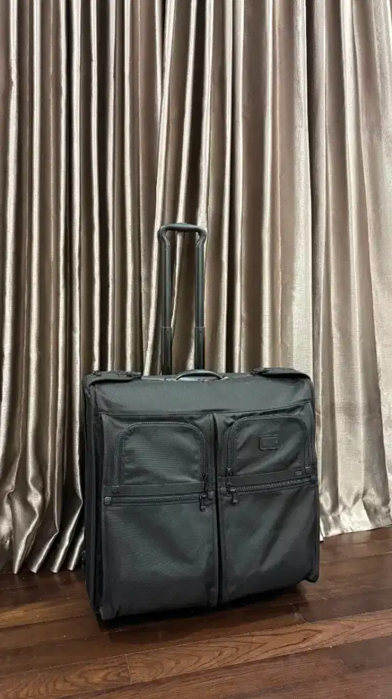 Koper Tumi 2 Wheeled Garment Large 26