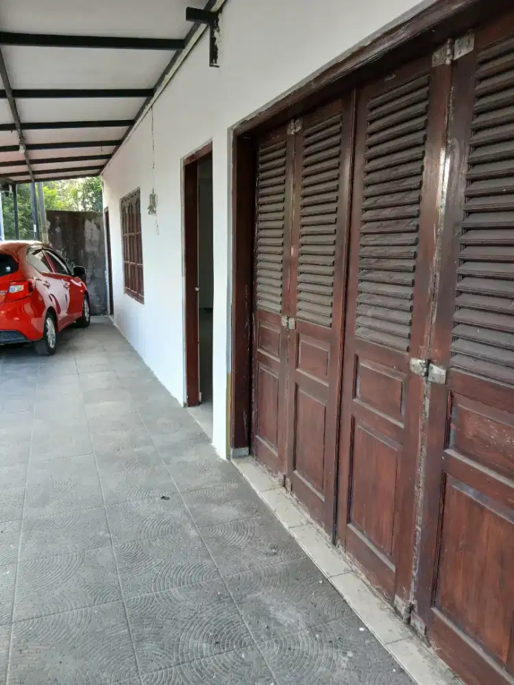 Disewakan Rumah Lokasi Strategis