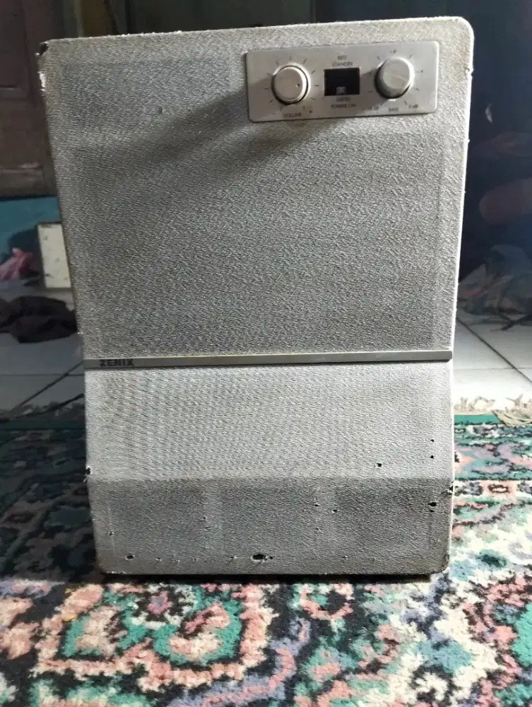 Subwoofer zenix (USA)