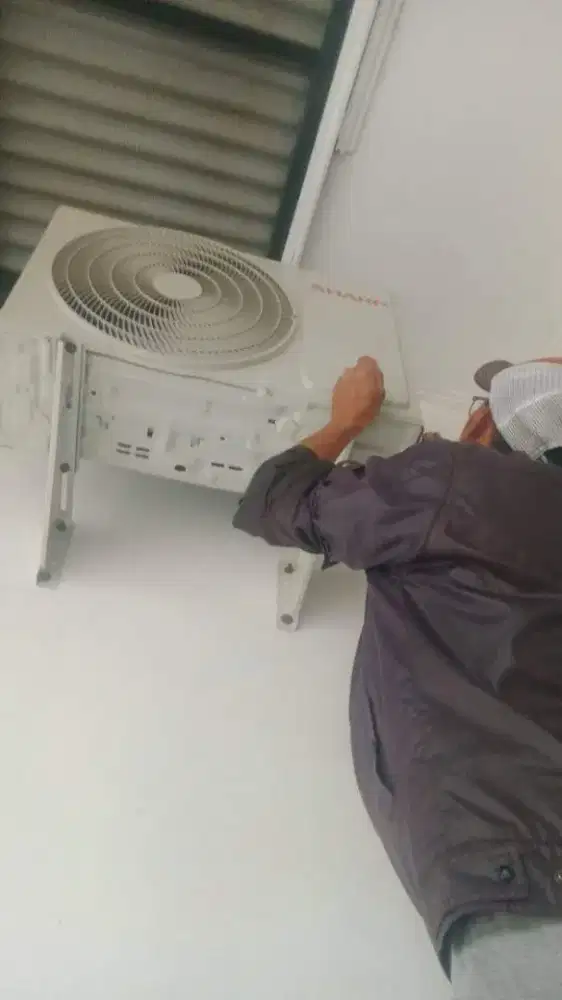 jasa servis ac kulkas frrzer showcase mesin cuci dan bongkar pasang ac