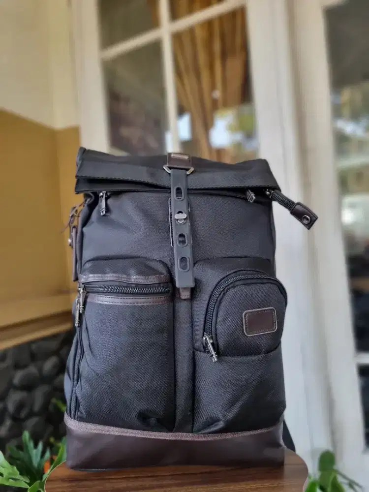 Ransel brand TUMI