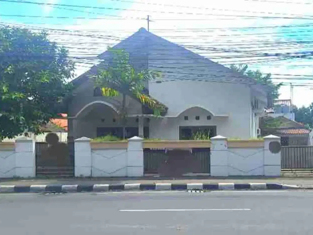 RUMAH JALAN RAYA TENTARA PELAJAR LAMPER KIDUL SEMARANG