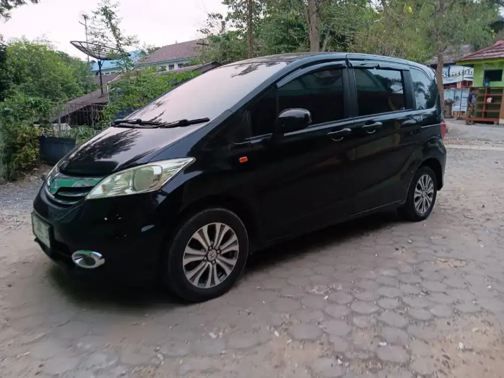 Honda freed 2013