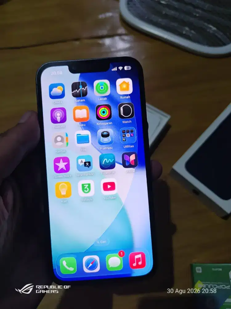 saya cari iphone 13 , kalau p jual kbri