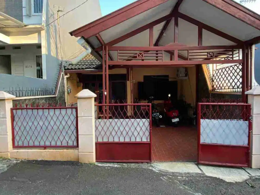 Rumah Bagus Siap Huni Dalam Komplek