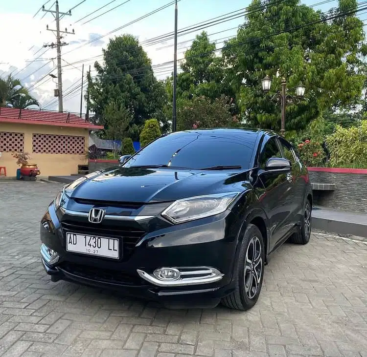 Dijual Honda Hrv prestige 2016 istimewa