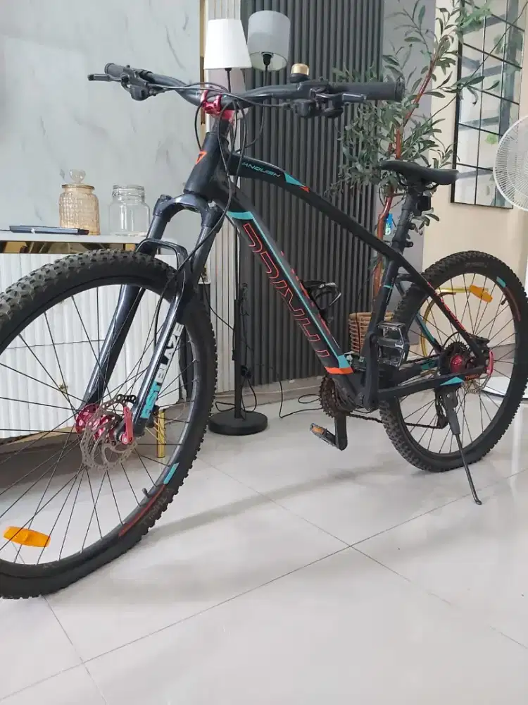 Sepeda MTB THRILL
