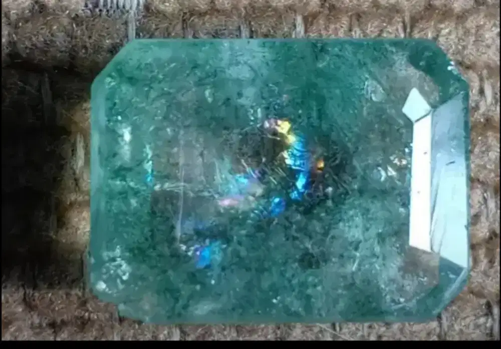 Batu Beryl Origin Brazil 10ct