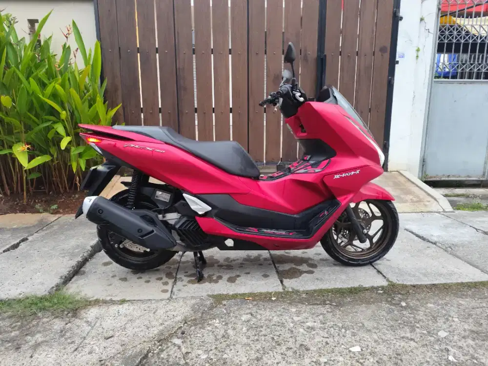 Honda PCX 160 abs gen 2 th 2025 km 7xxx istimewa