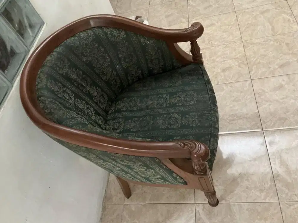 Kursi Jati Klasik Vintage (Model Barrel / Tub Back Chair) - Mulus