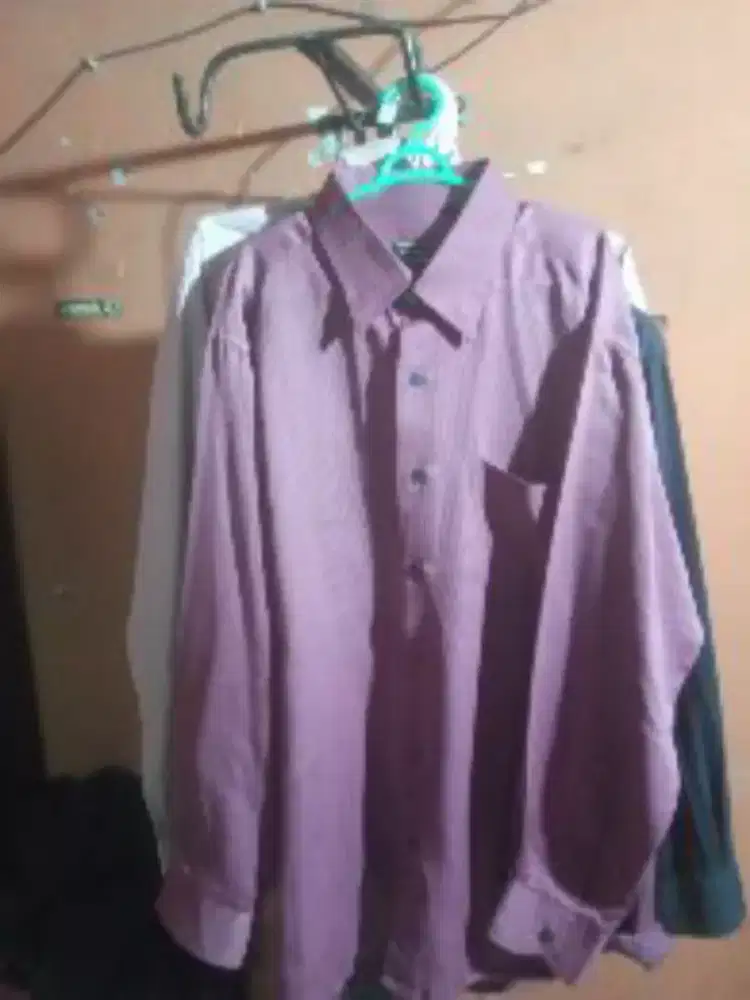 Dijual kemeja original size L XL