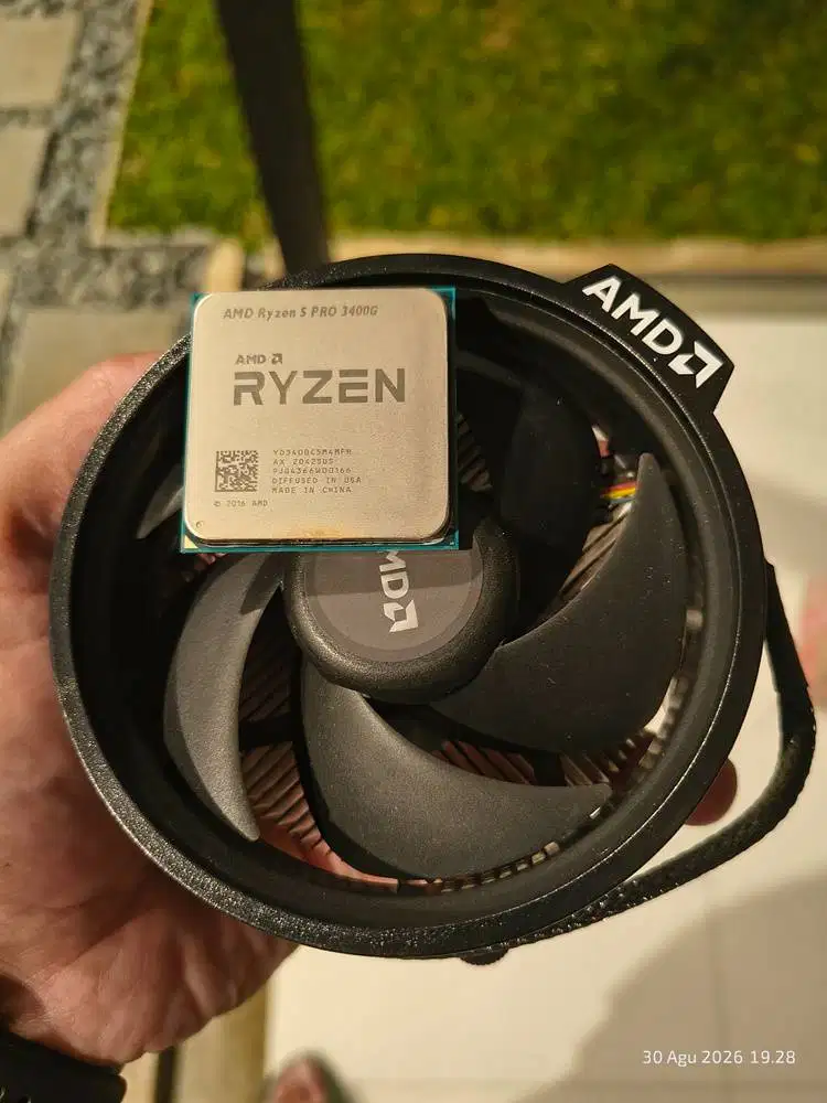 AMD Ryzen 5 Pro 3400G HSF 3.7GHz - 4.2GHz 4C 8T iGP Radeon RX Vega11