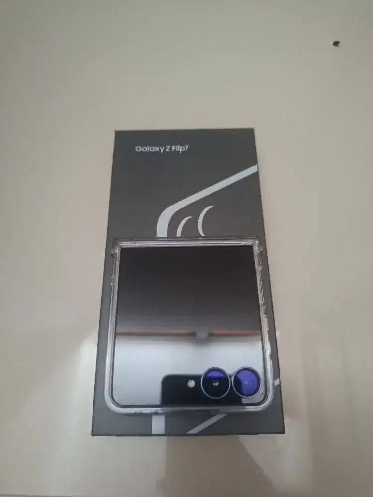Samsung Z Flip 7 12/512