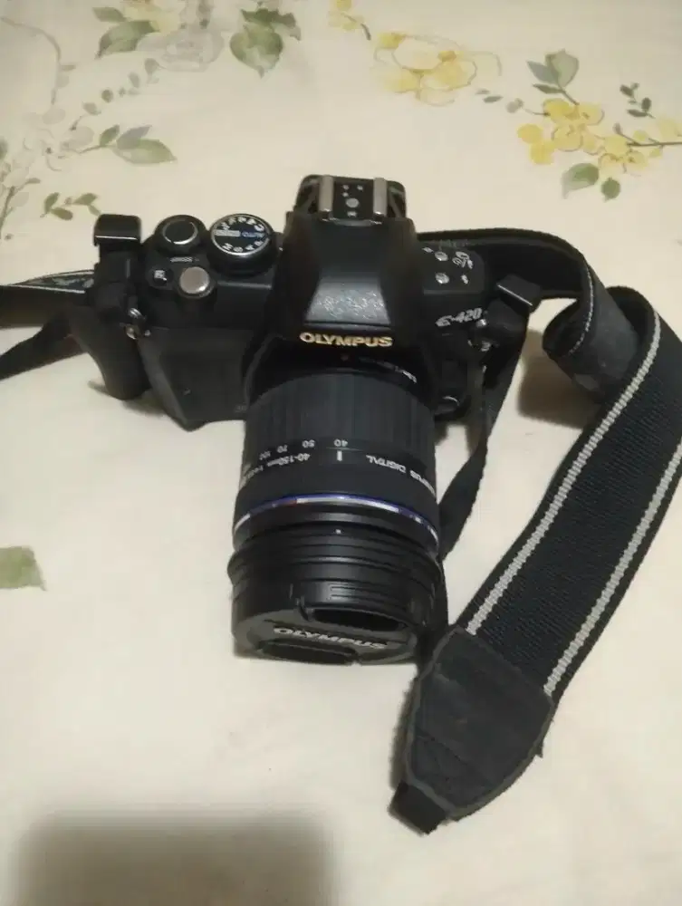 Kamera DSLR Olympus