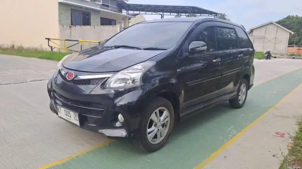 Avanza Veloz Matic 2012