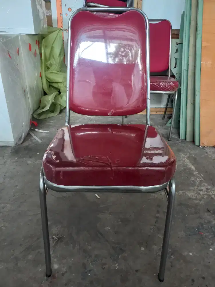 DIJUAL 800 UNIT Kursi Susun Matrix Second Mulus 1x Pakai ivent indoor