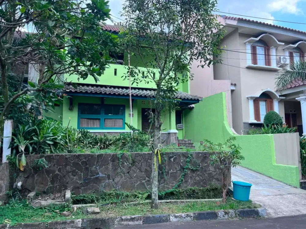 Rumah bagus di parahyangan rumah villa