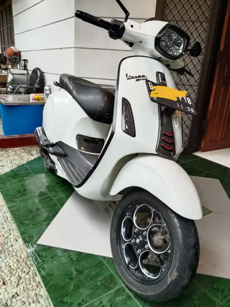 Di jual vespa sprint 2016/2017