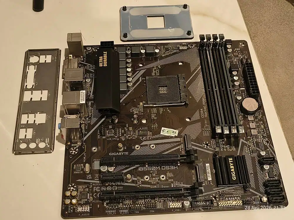 GIGABYTE B550M DS3H Socket AMD AM4
