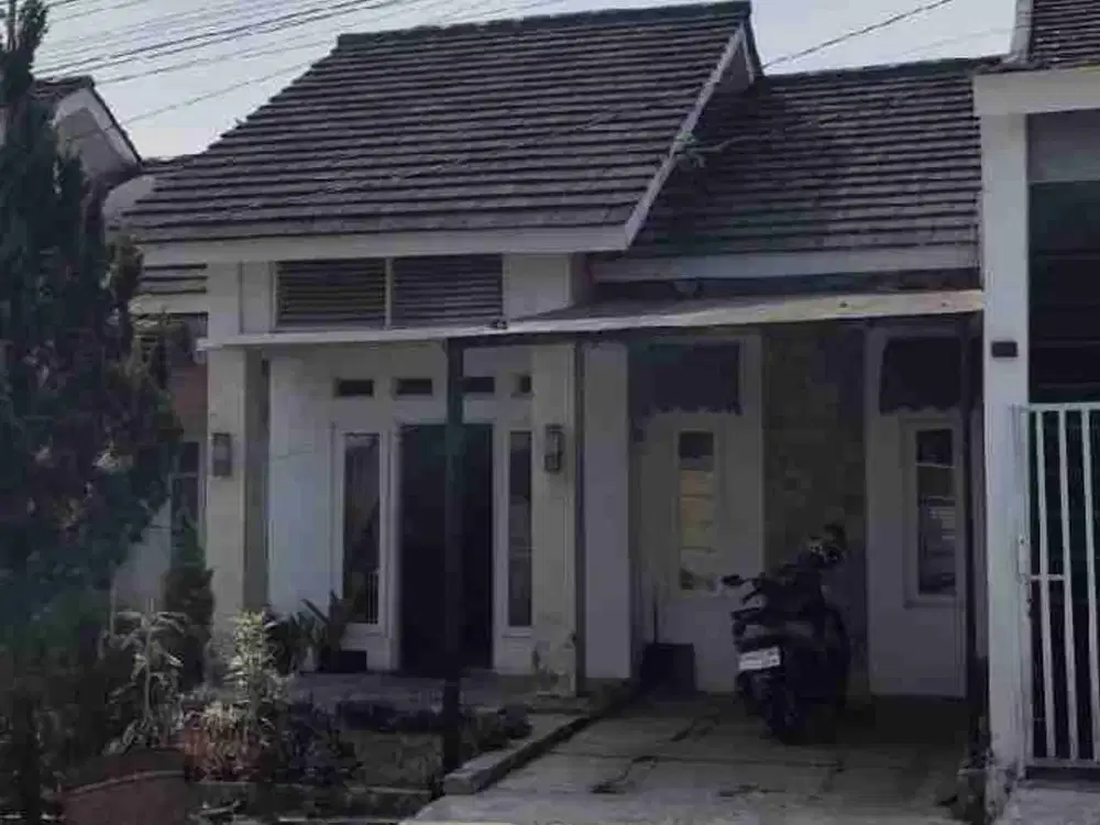 Rumah Siap Huni Strategis Karangtengah Cibadak