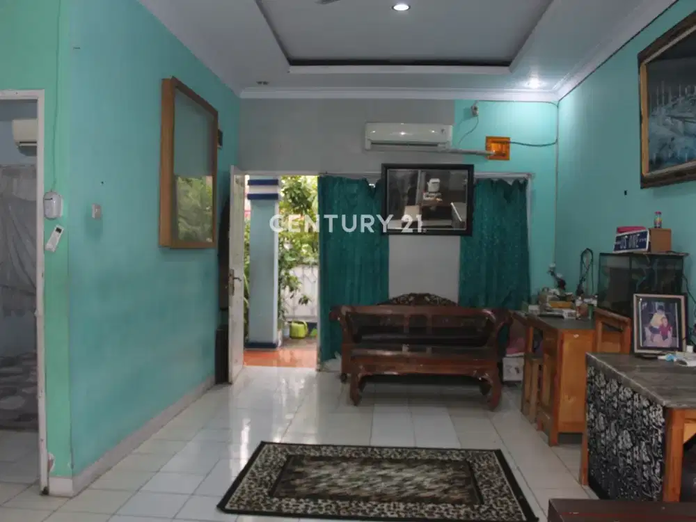 Dijual Rumah Strategis Boulevard Hijau Harapan Indah