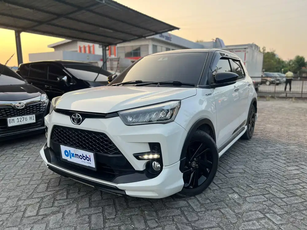 KM Rendah -Toyota Raize 1.0 GR Sport TSS Two Tone Bensin - AT 2021 WID