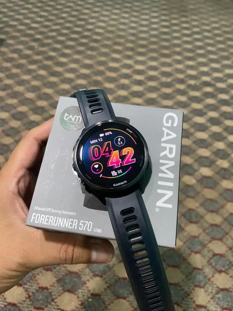 Garmin Foreruner 570 47mm likenew
