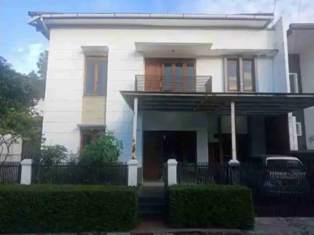 Dijual Rumah Bagus 2 Lantai Siap Huni di Setra Regency Ciwaruga Bandung