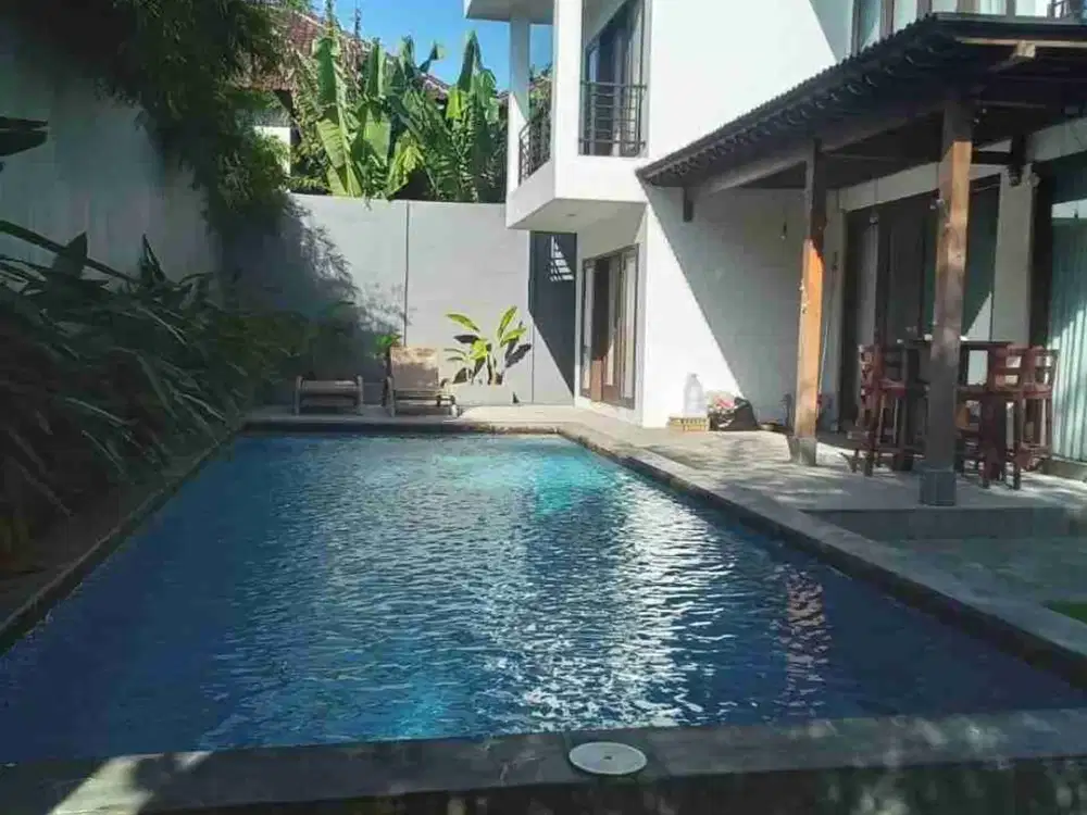Extra Spacious Villa at Petitenget Kuta