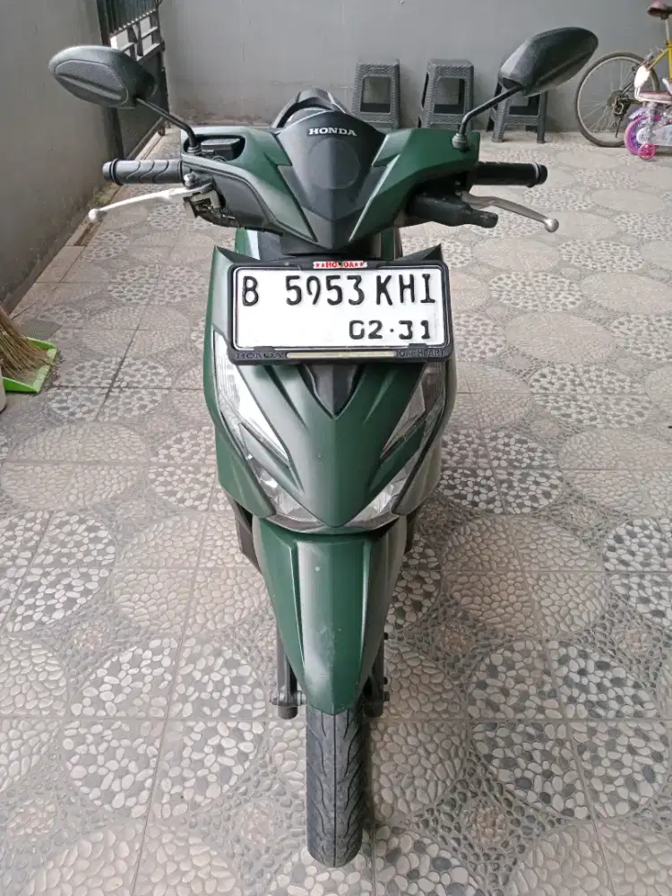 Beat Deluxe Keyles Pajak Hidup