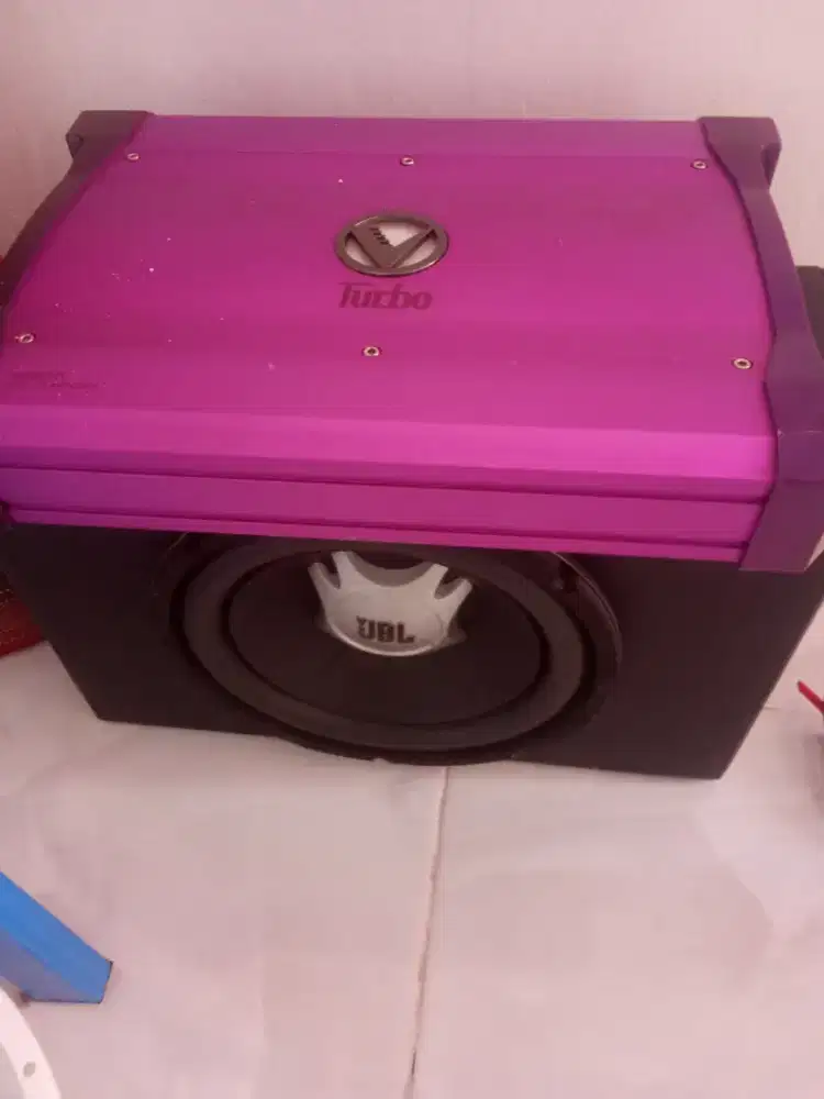Jual power venom 4 Chanel sama subwoofer jbl 10inc