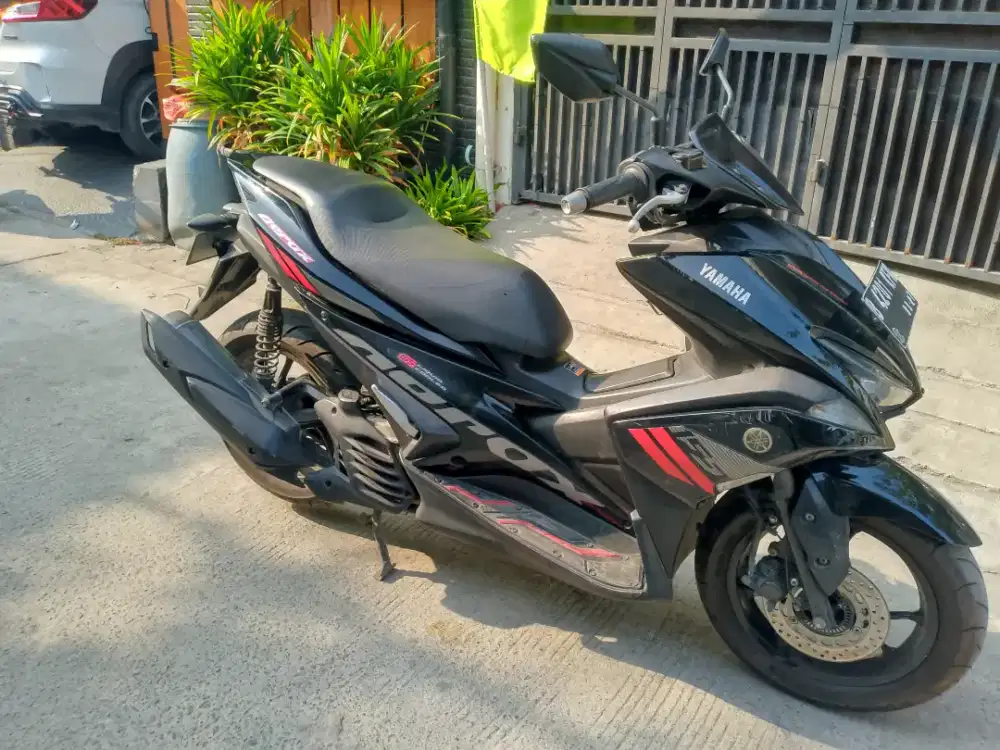 Yamaha Aerox old 2017 kondisi istimewa