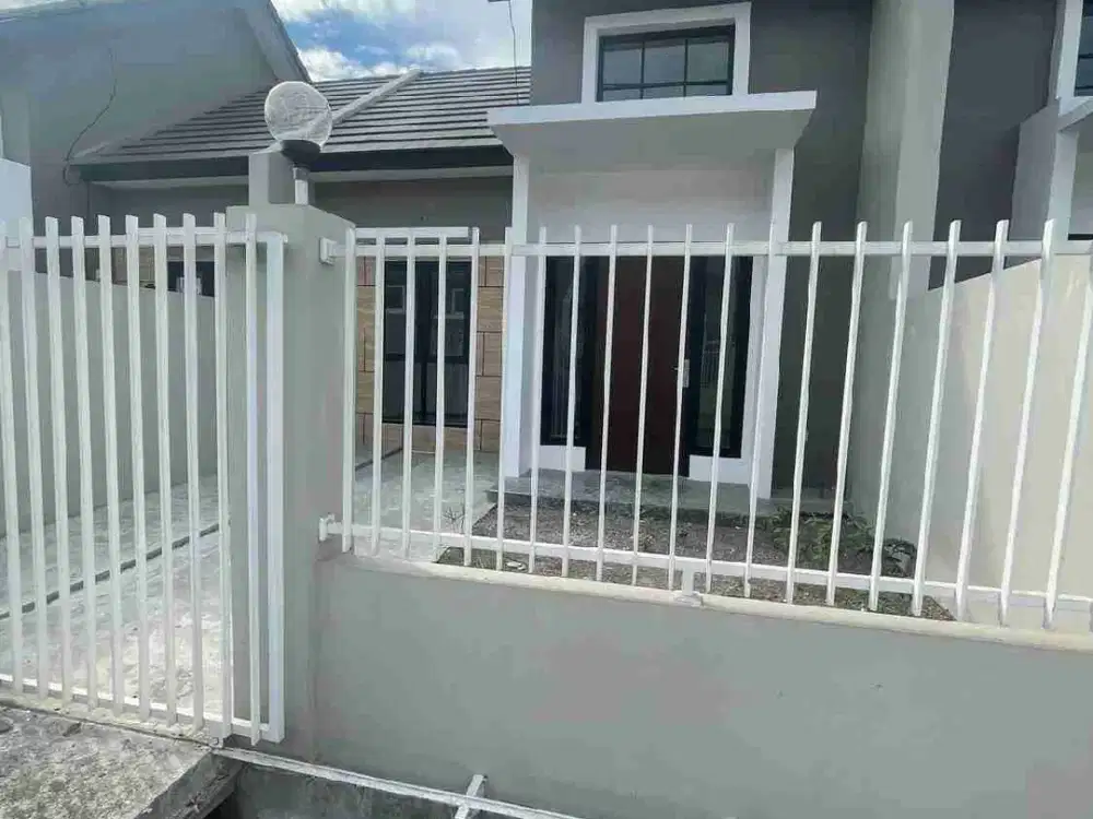 Dijual Rumah Bagus Alana Tambak Oso* 
Lokasi dekat Kampus Pelayaran,Toll, Bandara Juanda, MERR dll