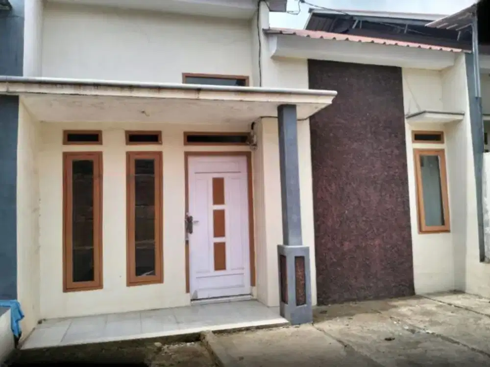 Dijual Rumah Gowa sekitar Jalan Poros Barombong, Bajeng