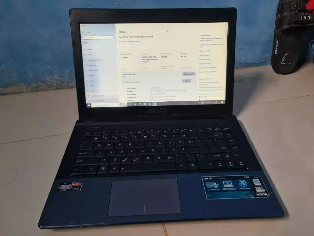 Laptop Asus X45U AMD E2 1800 1.7ghz