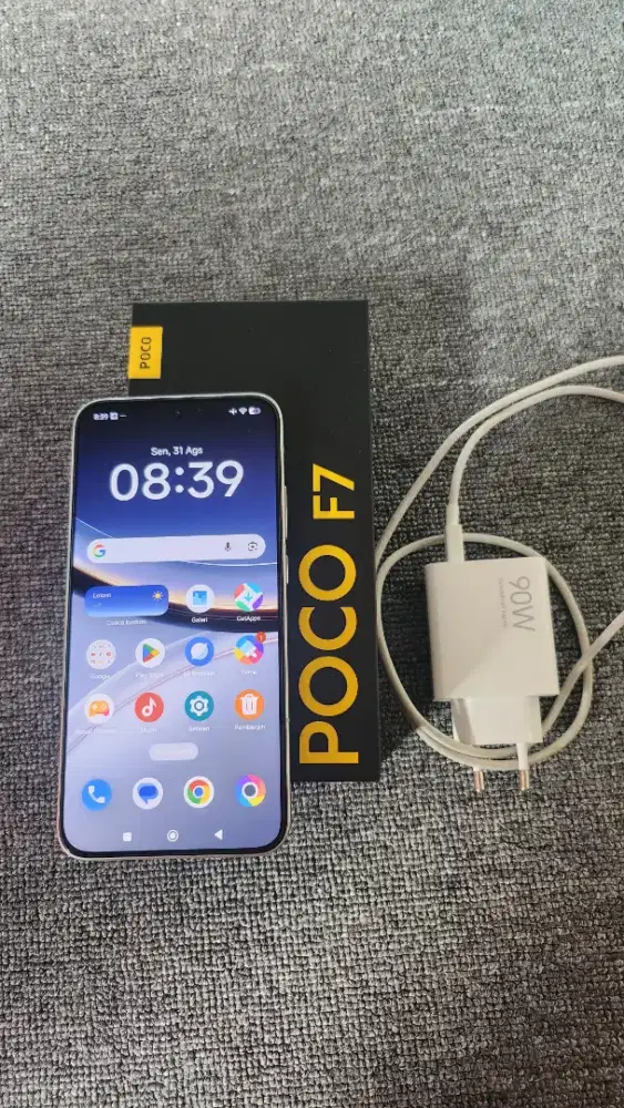 Poco F7 12/512 Kondisi Mulus
